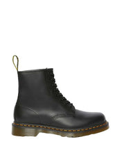 Carica l&#39;immagine nel visualizzatore di Gallery, DR. MARTENS anfibi smooth nero DR. MARTENS
