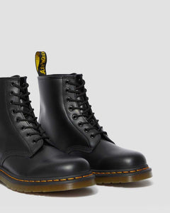 DR. MARTENS anfibi smooth nero DR. MARTENS